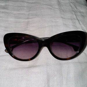 NEVER WORN - Alice & Olivia Sunglasses